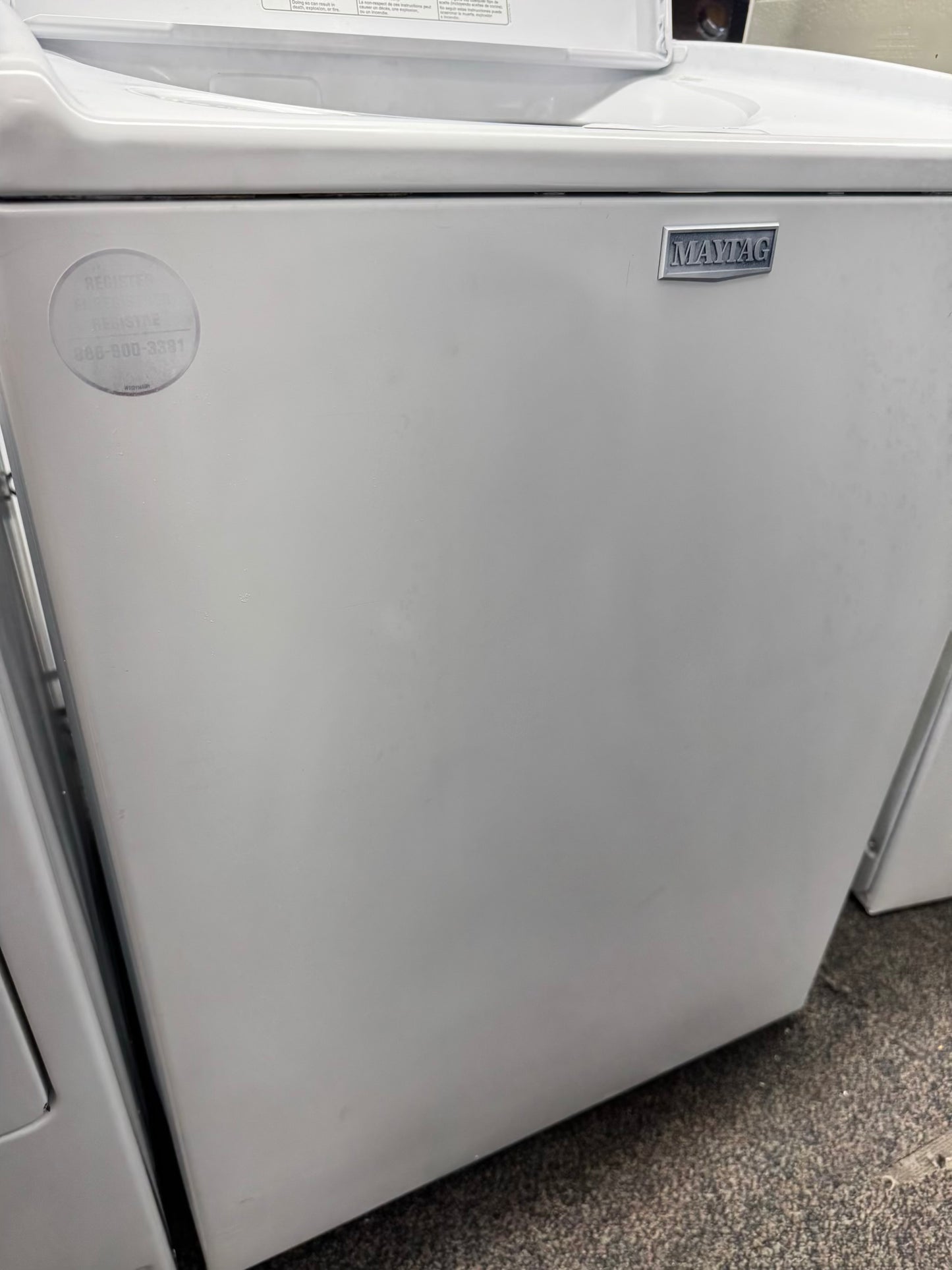 Maytag top load washer deep fill & rinse white 27” whit agitator stainless steel drum