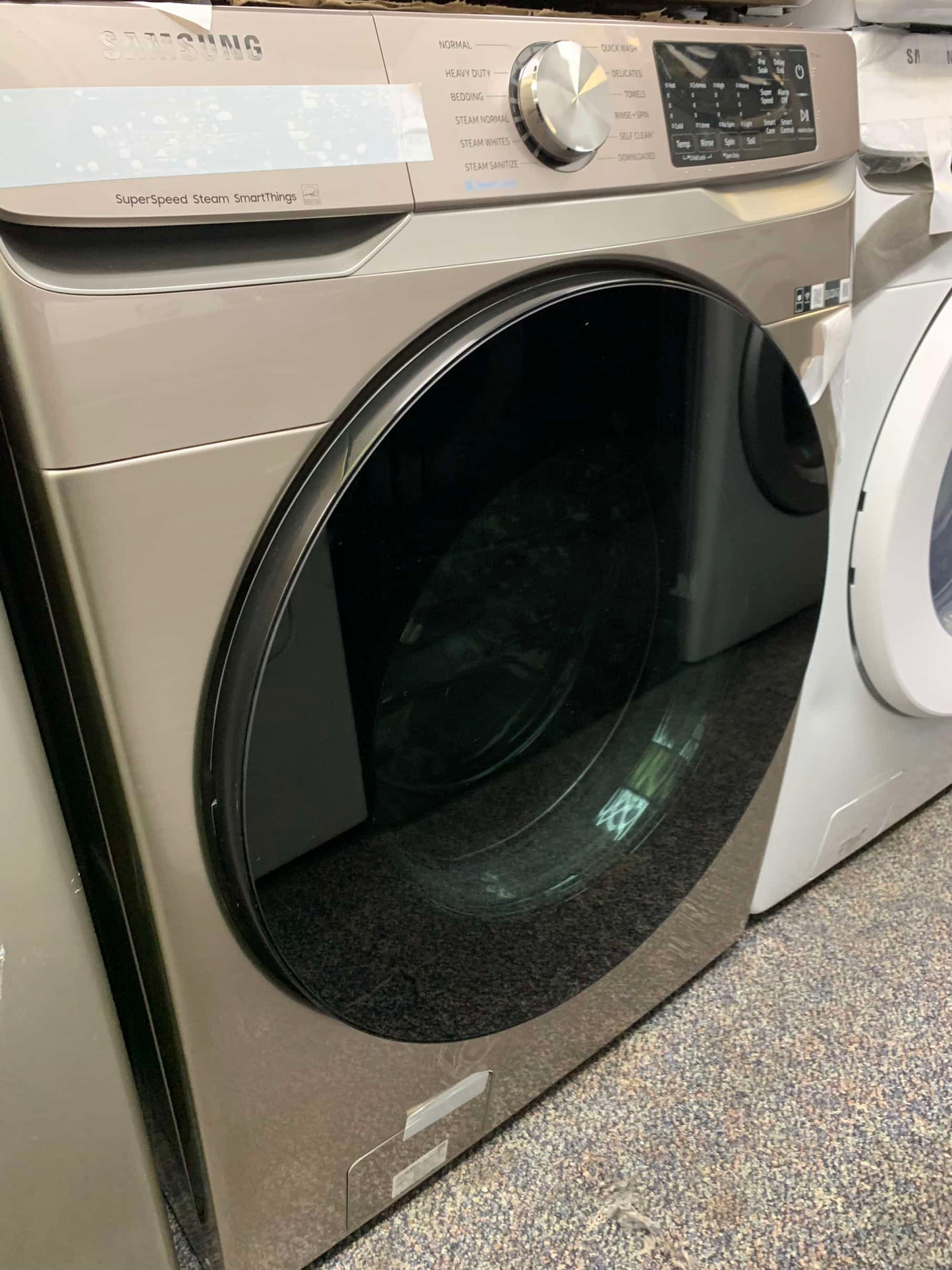 ★ Samsung Open Box 4.5 cu. ft. Smart High-Efficiency Front Load Washer with Super Speed & 7.5 cu. ft. Smart Stackable Vented electric Dryer with Steam Sanitize+ in champagne 27 in WD639