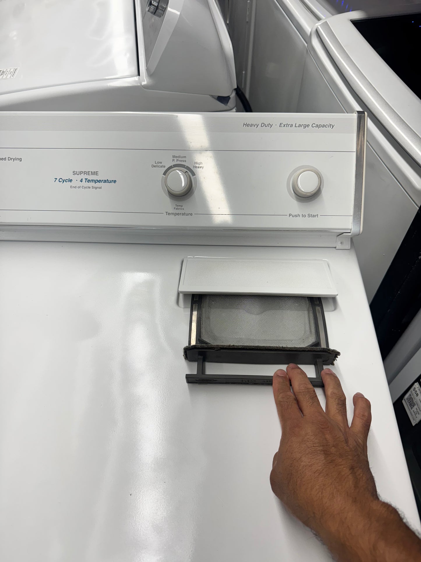 Whirpool supreme heavy duty extra large capacity electric dryer 220vlt