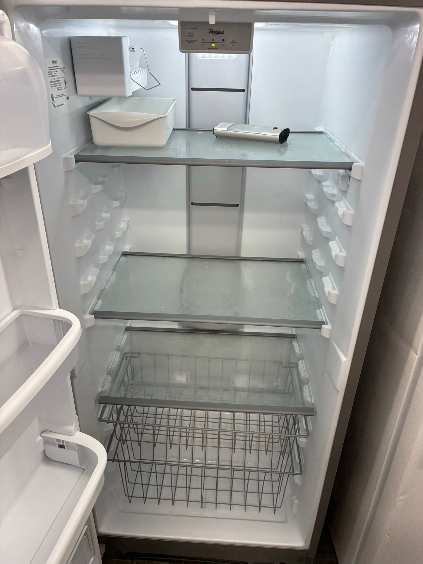 Whirlpool chest freezer stainless steel 30”