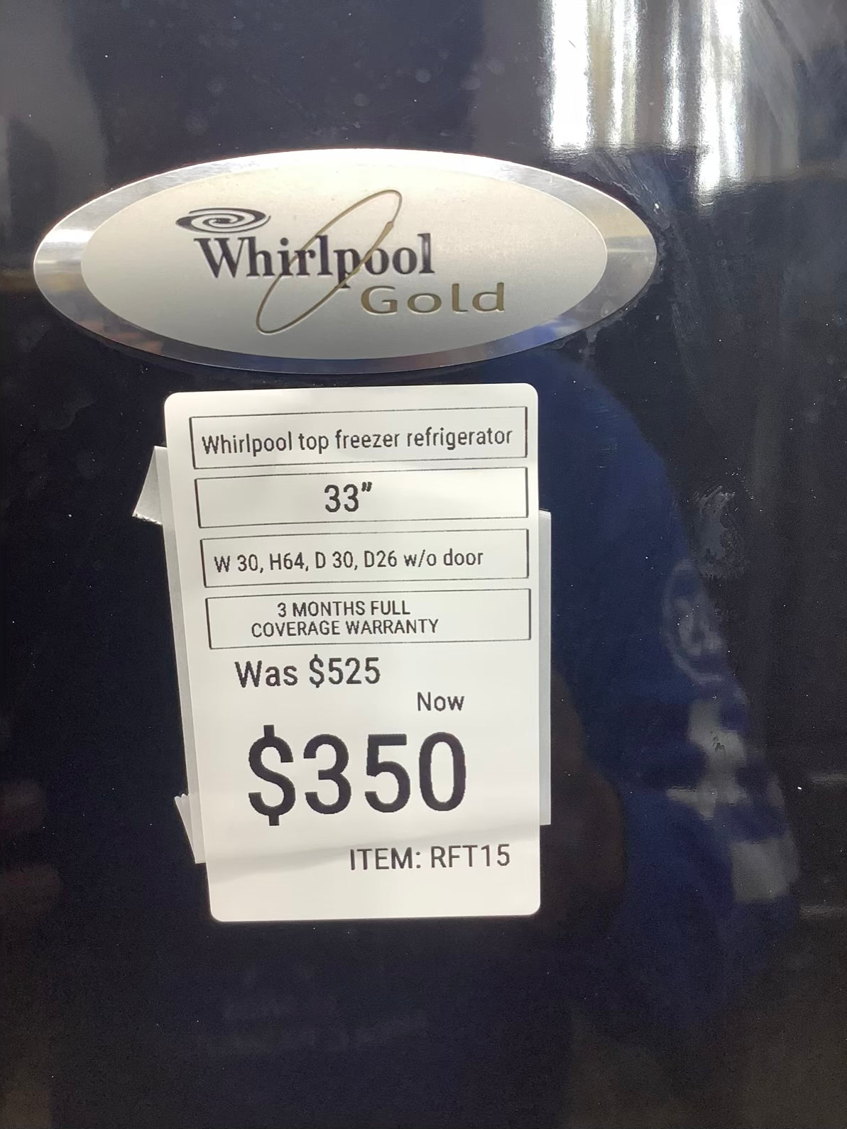 Whirlpool Top Freezer Refrigerator 30” black ice maker water dispenser