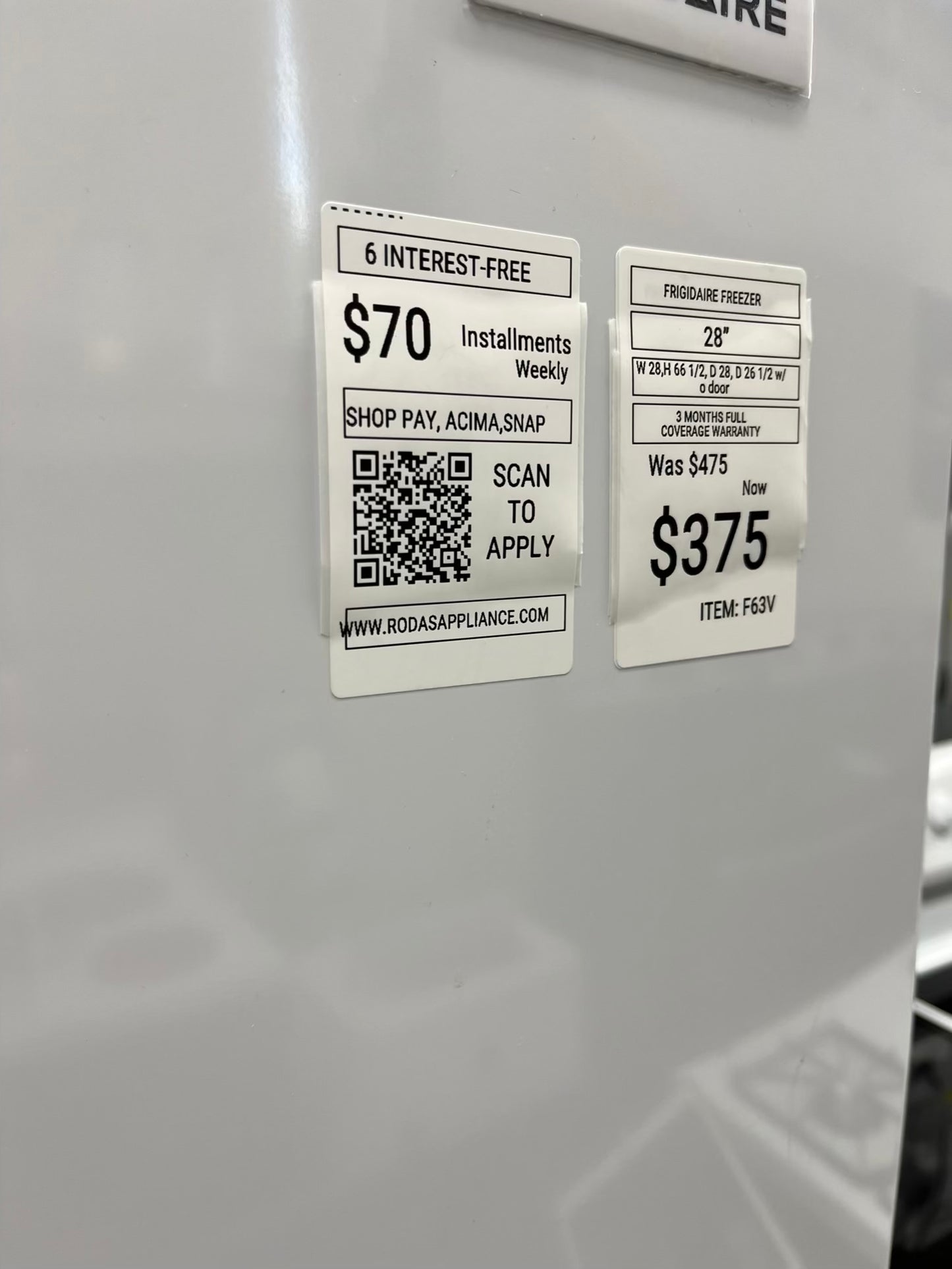 ^ ITEM: #F63V Frigidaire Upright freezer white 28” in