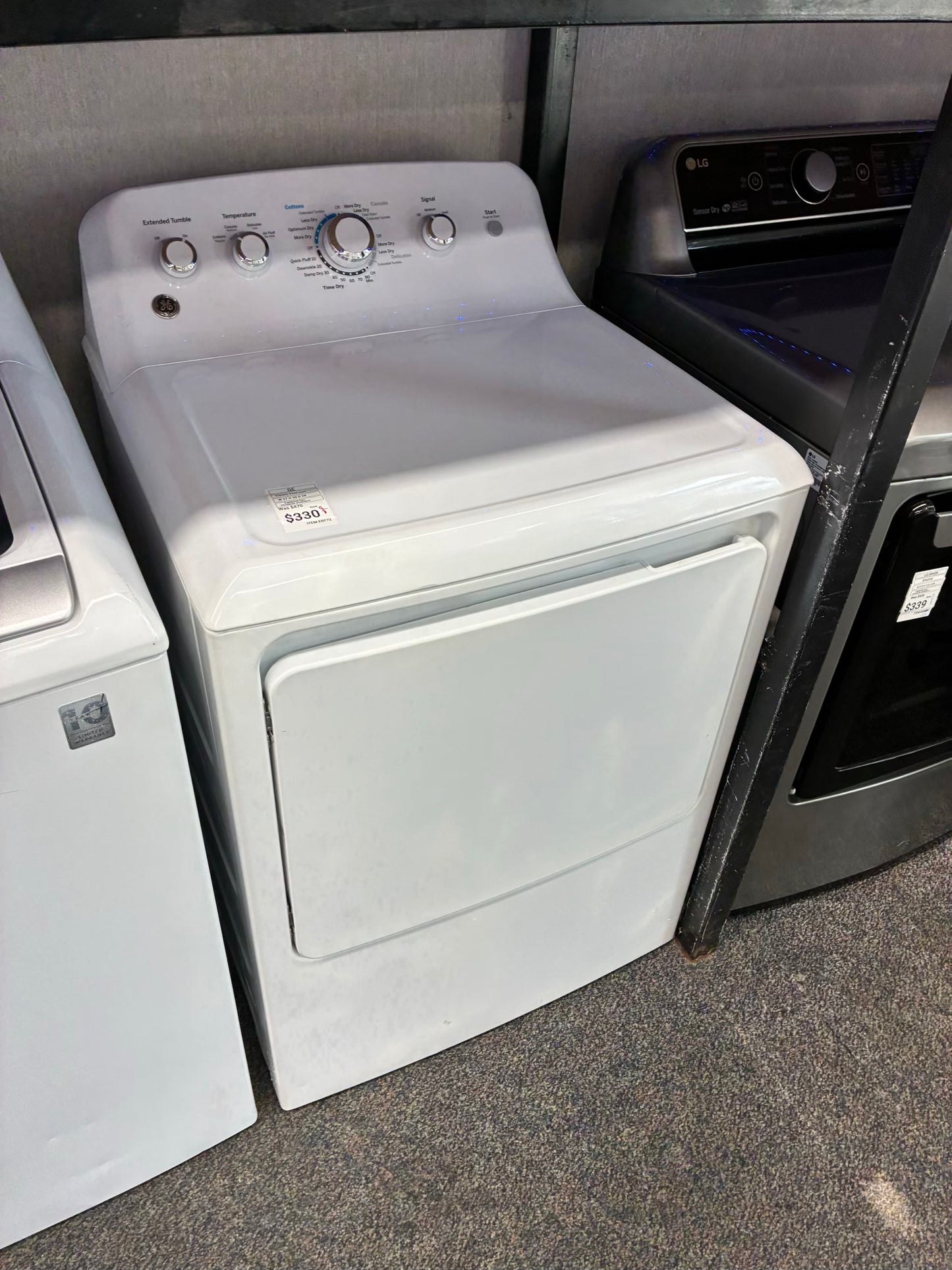 GE electric dryer 27” large capacity white