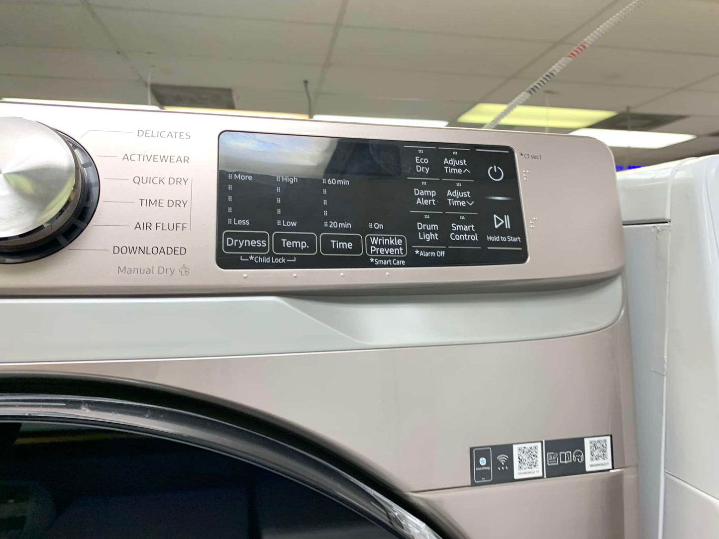 ★ Samsung Open Box 4.5 cu. ft. Smart High-Efficiency Front Load Washer with Super Speed & 7.5 cu. ft. Smart Stackable Vented electric Dryer with Steam Sanitize+ in champagne 27 in WD639