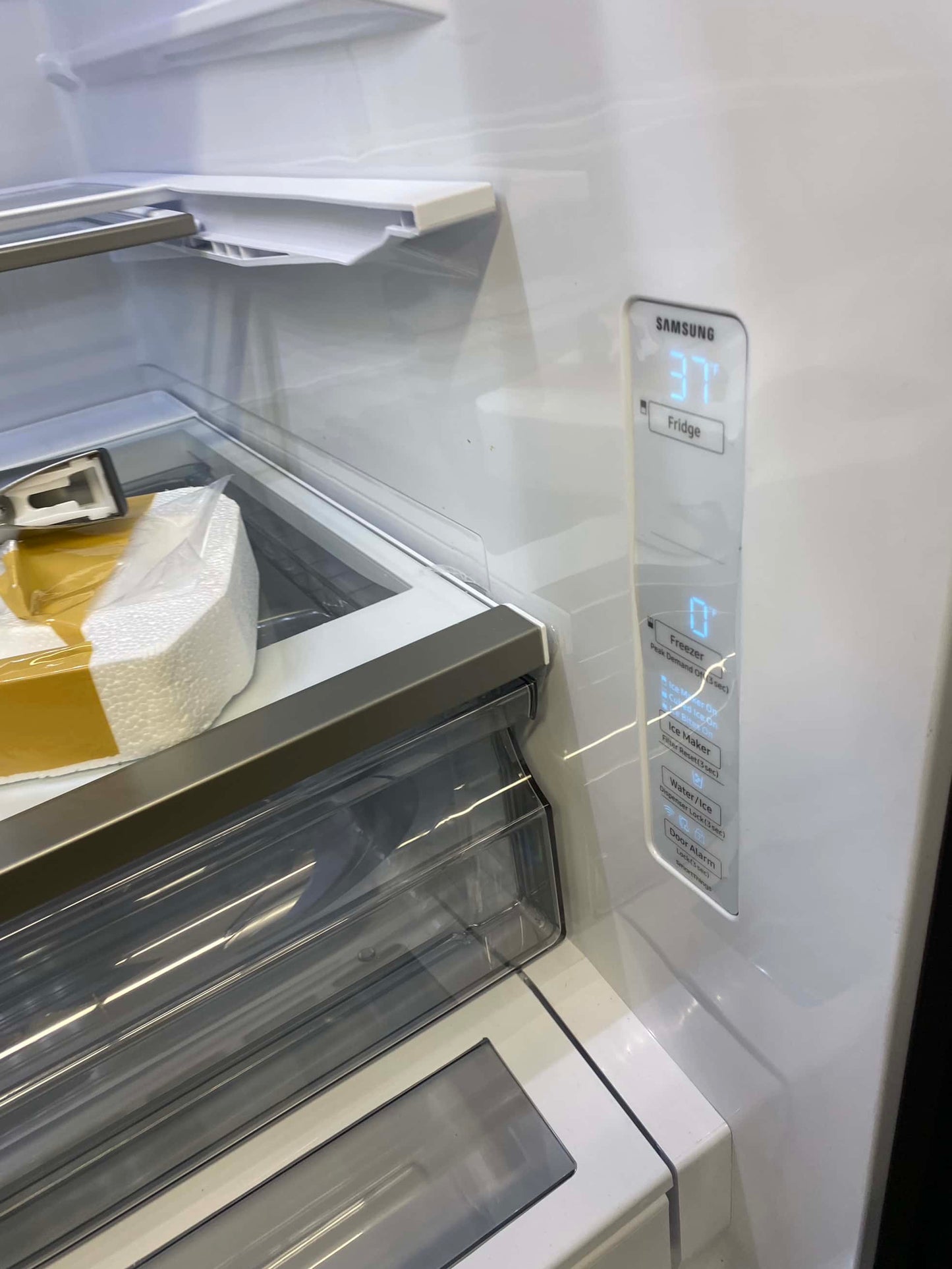 ITEM: RF1075 Samsung 31 cu. ft. Mega Capacity 3-Door French Door Refrigerator with Four Types of Ice in Stainless Steel 36”