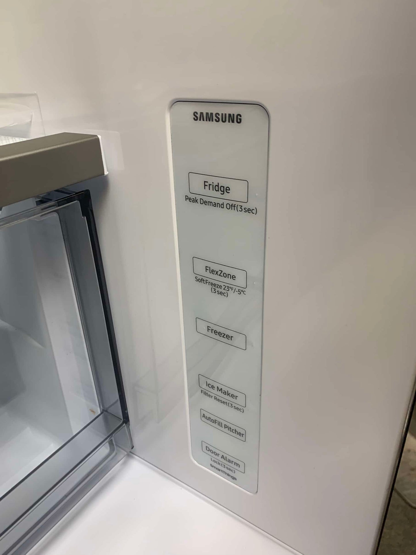 ⭐️ Mothers day .★ Samsung Open Box  Bespoke 23 cu. ft. 4-Door French Door Smart Refrigerator with Beverage Center in Stainless Steel, Counter Depth RF4461