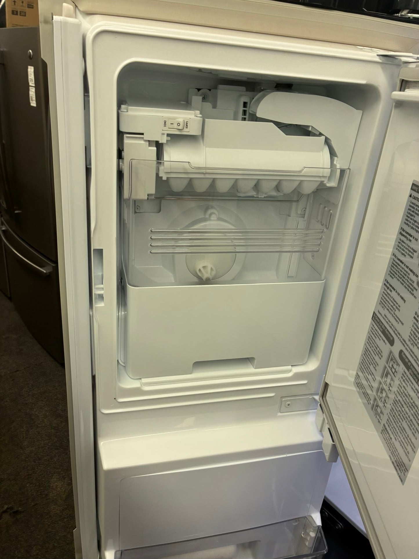 LG french door refrigerator slate stainless steel with ice maker 36”