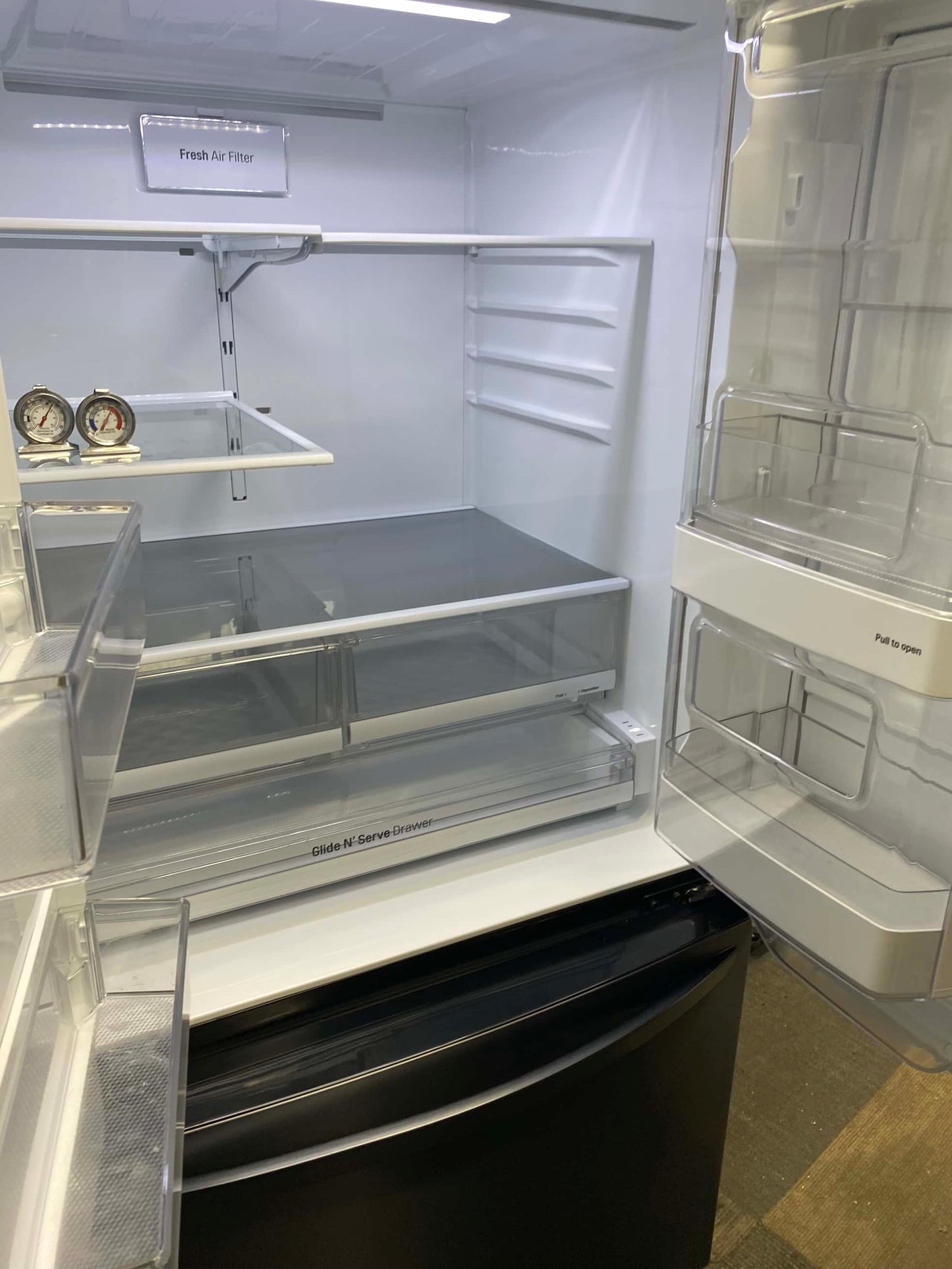 ^ ITEM: #RF85G  LG  French door refrigerator slate stainless steel 36”