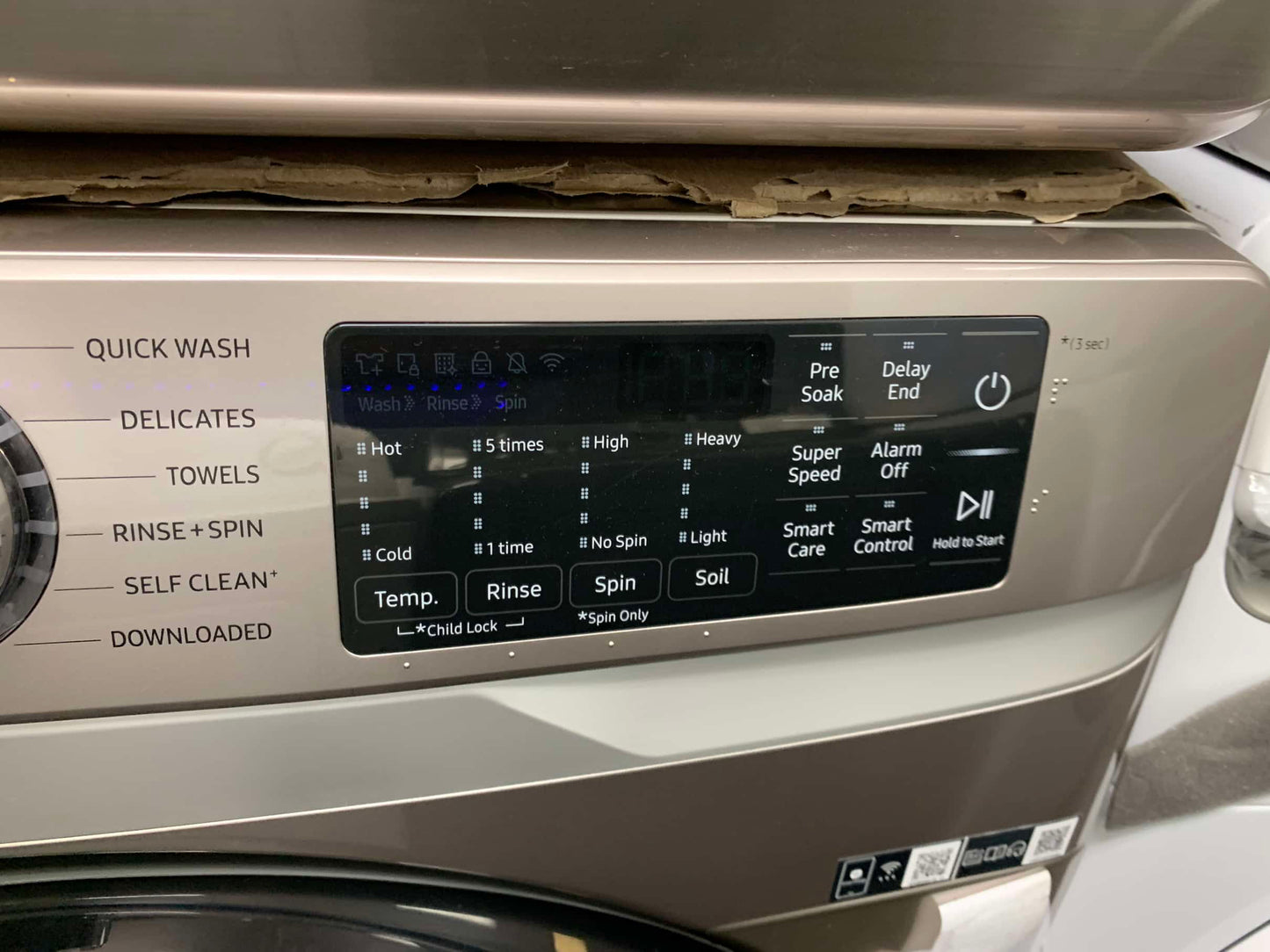 ★ Samsung Open Box 4.5 cu. ft. Smart High-Efficiency Front Load Washer with Super Speed & 7.5 cu. ft. Smart Stackable Vented electric Dryer with Steam Sanitize+ in champagne 27 in WD639