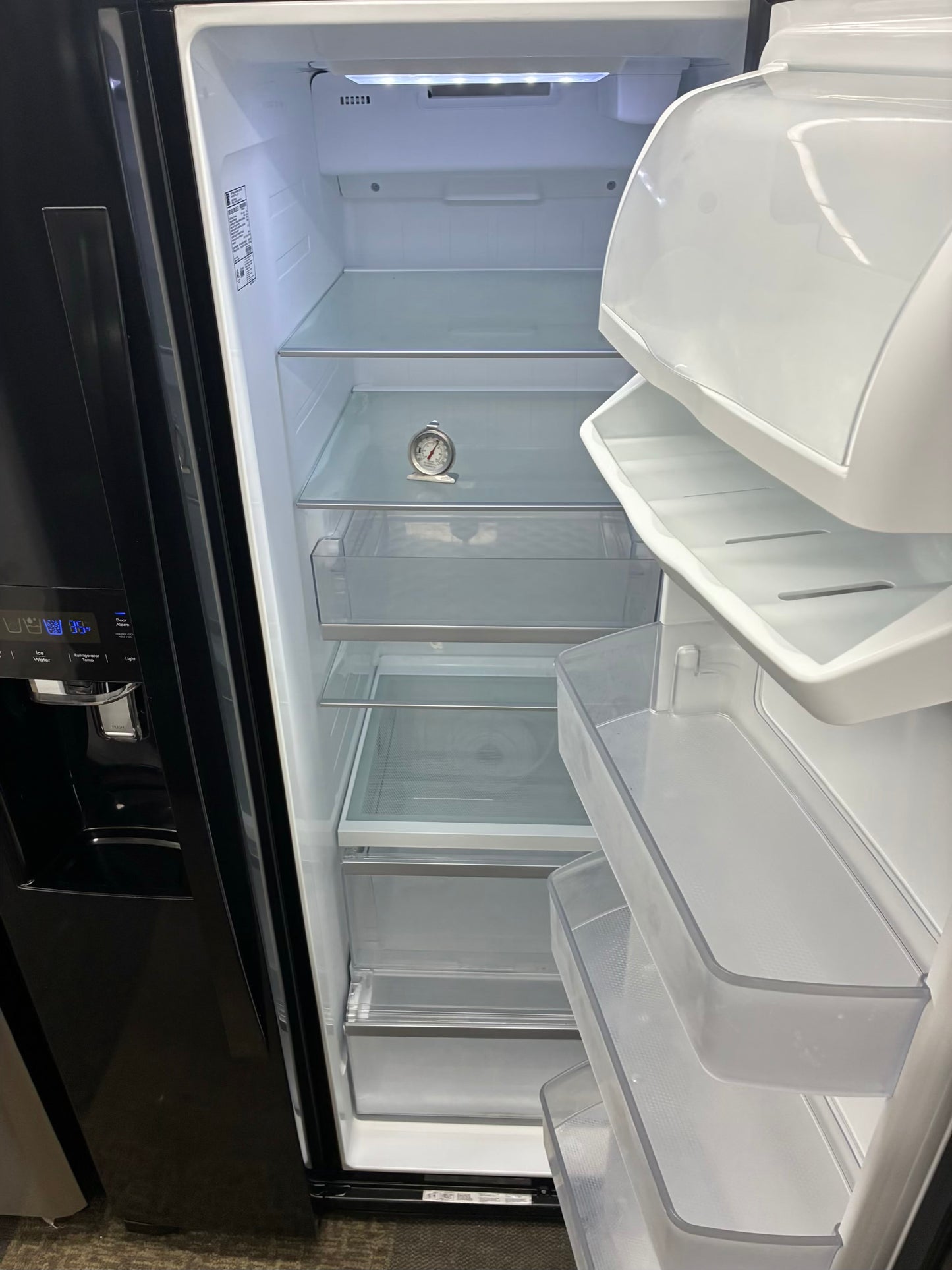 Kenmore side by side refrigerator ice maker water dispenser 36” in