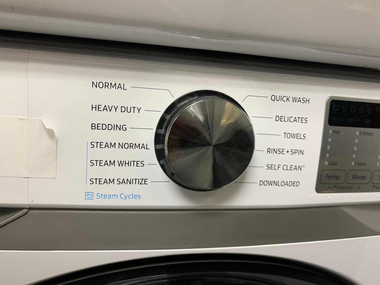🔥 HOT DEAL
★ Samsung Open Box 4.5 cu. ft. High-Efficiency Front Load Washer with Self-Clean+ in White & 7.5 cu. ft. Smart Stackable Vented GAS Dryer with Steam Sanitize+ in White WD690