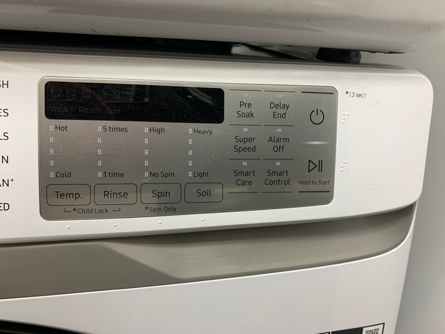 🔥 HOT DEAL
★ Samsung Open Box 4.5 cu. ft. High-Efficiency Front Load Washer with Self-Clean+ in White & 7.5 cu. ft. Smart Stackable Vented GAS Dryer with Steam Sanitize+ in White WD690