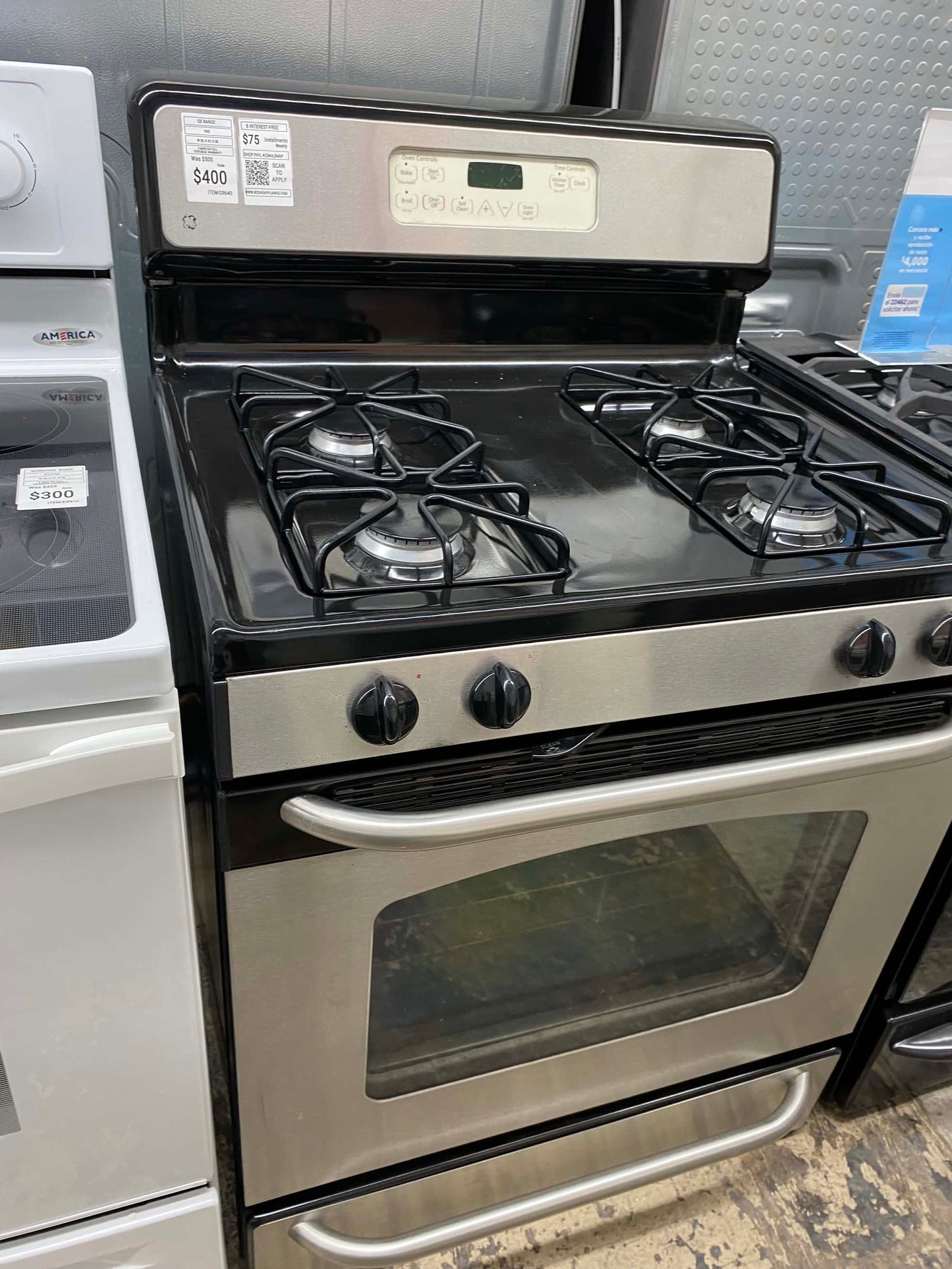 . ITEM #GR64S GE Stainless steel gas range 4 burner 30 inch *more pictures soon