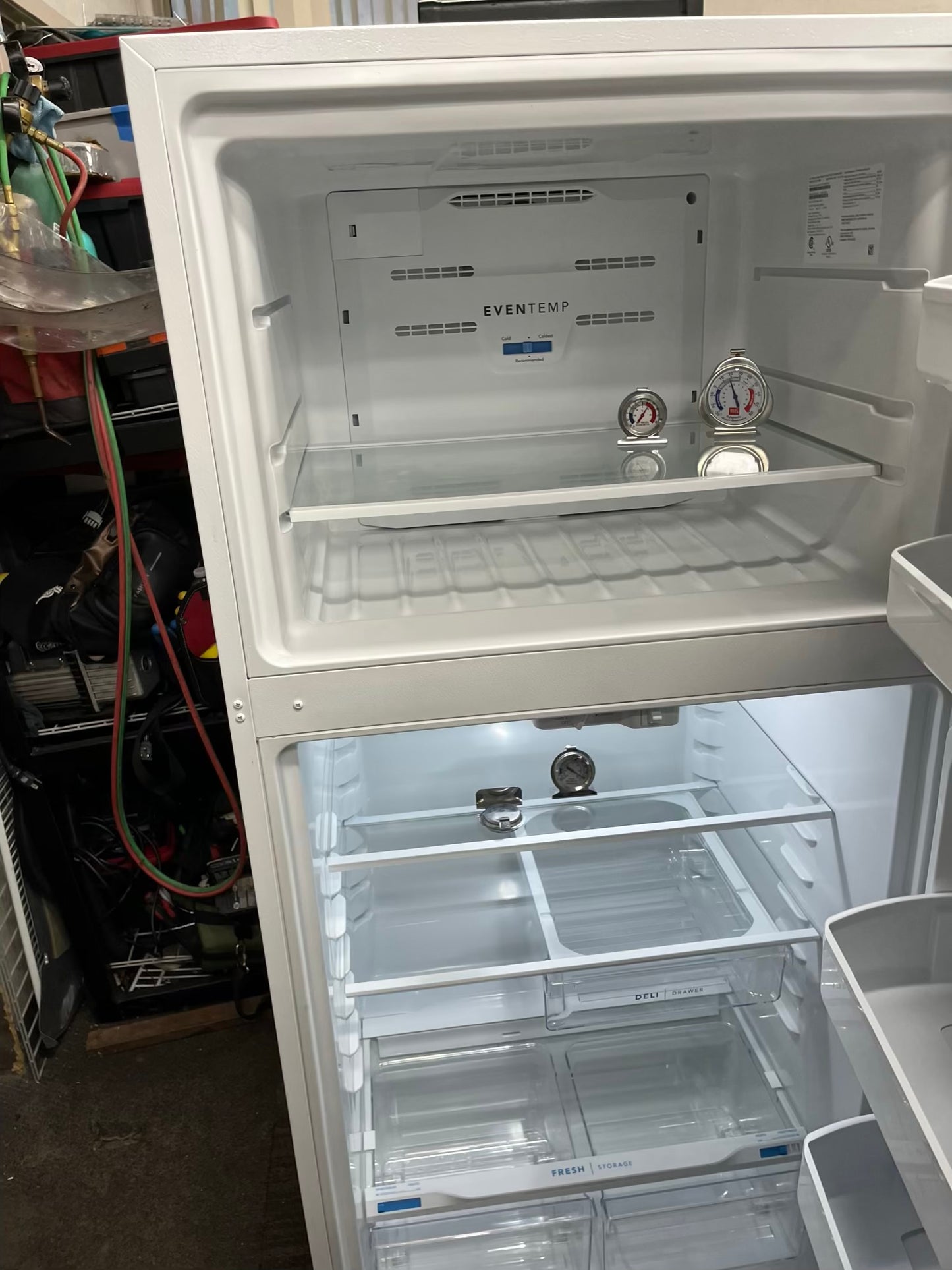^ ITEM: #RF53J Frigidaire top freezer white refrigerator 30” in