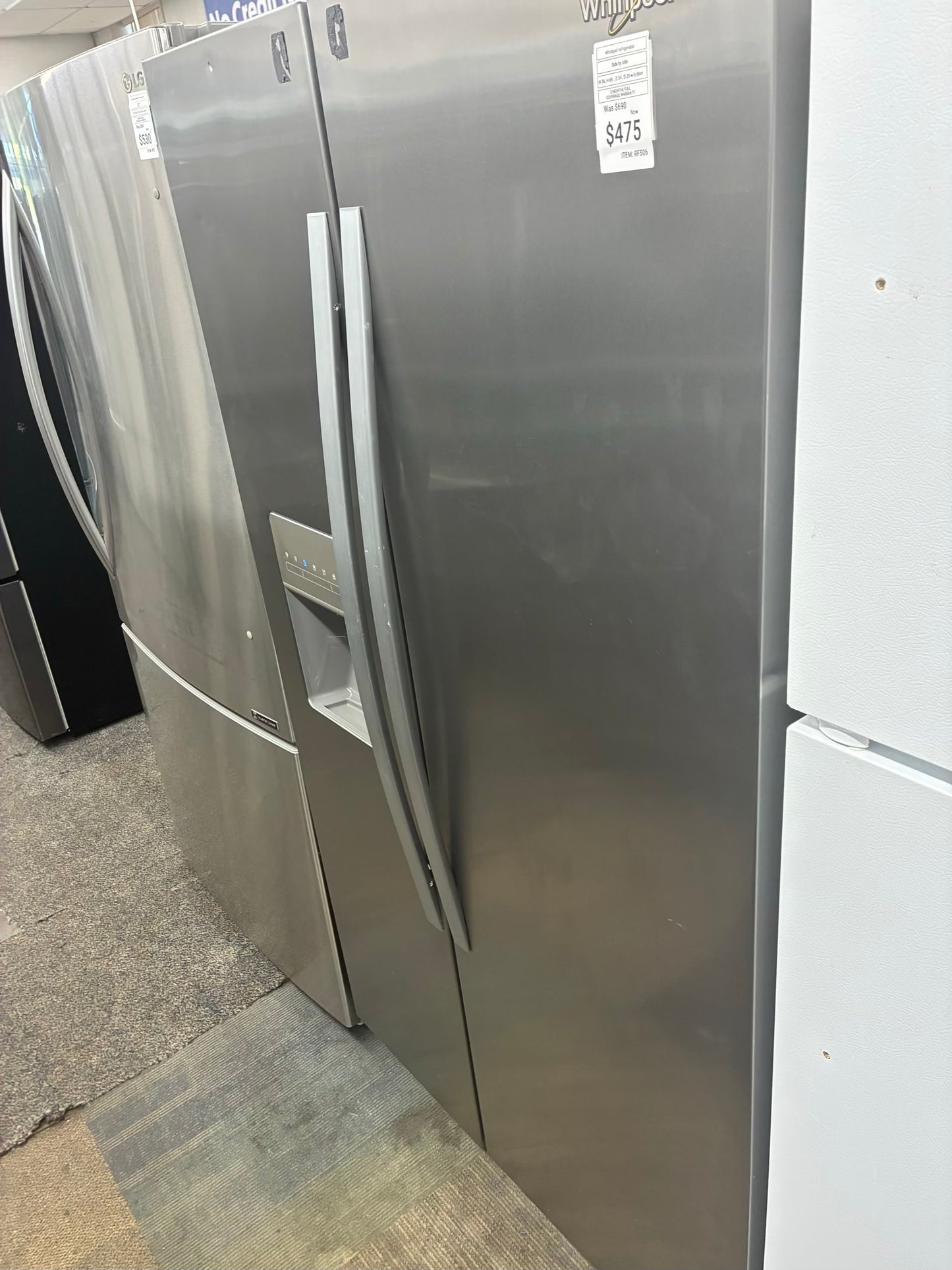 Whirlpool side by side refrigerator stainless steel 36” water dispenser ice maker