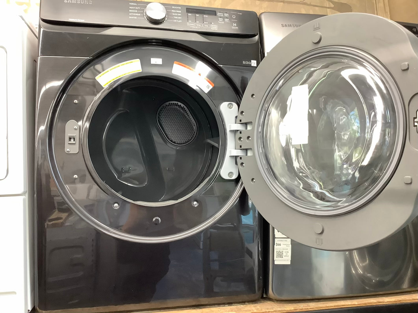 Samsung front load electric dryer 220v large capacity stackable 27”