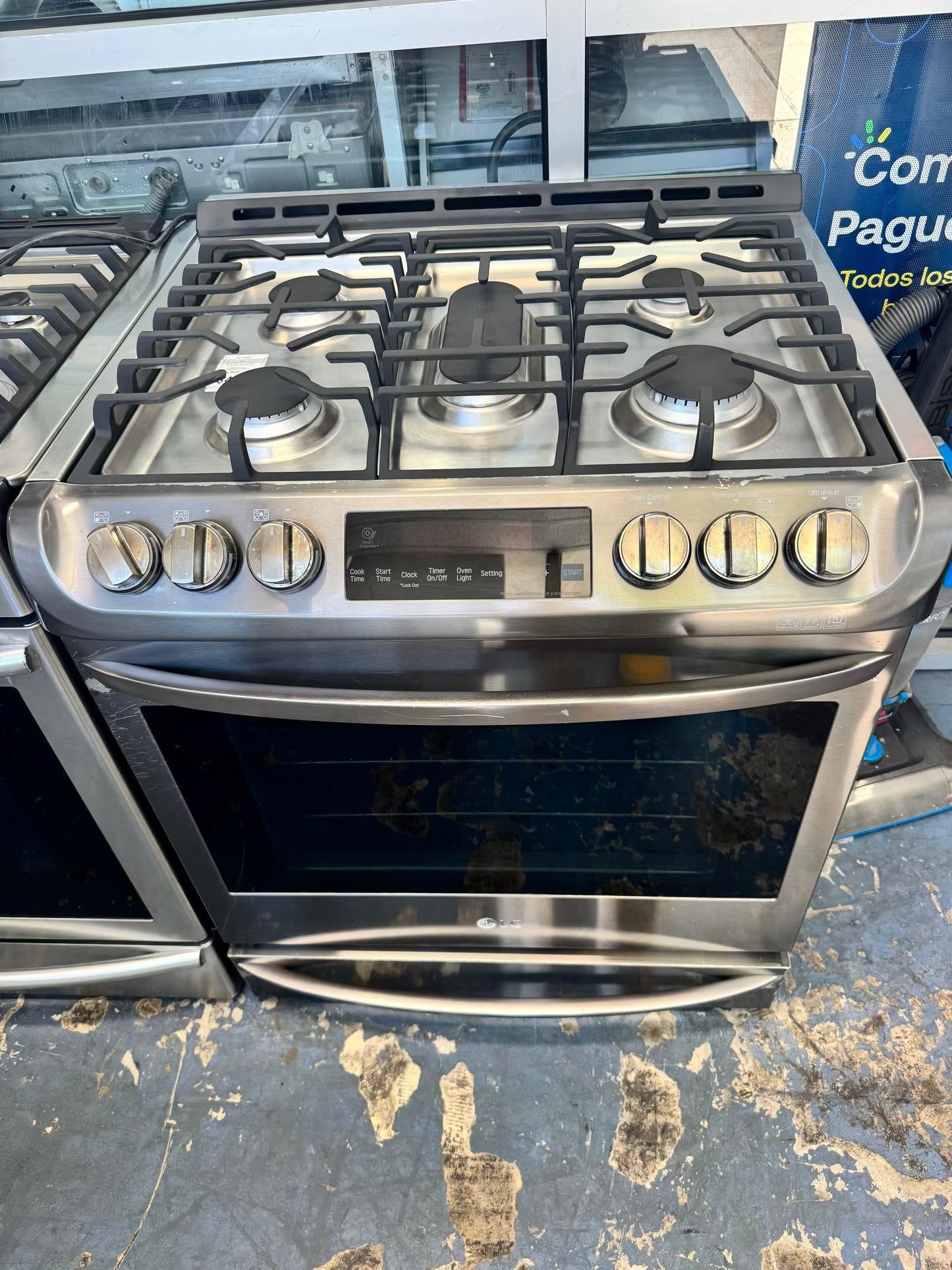 LG gas range stainless steel 5 burner sliding whit easy clean