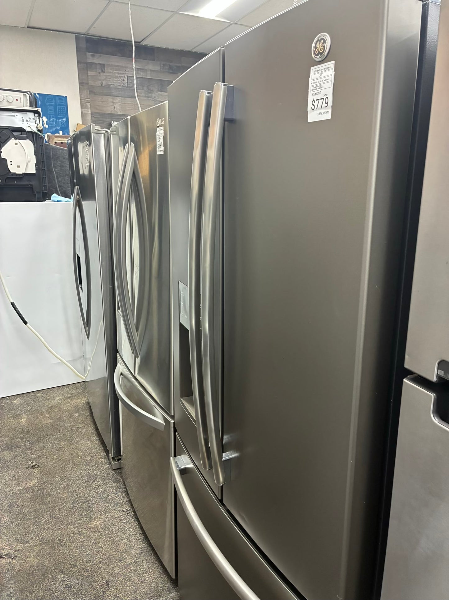 GE French door refrigerator stainless steel 33” ice maker water dispenser