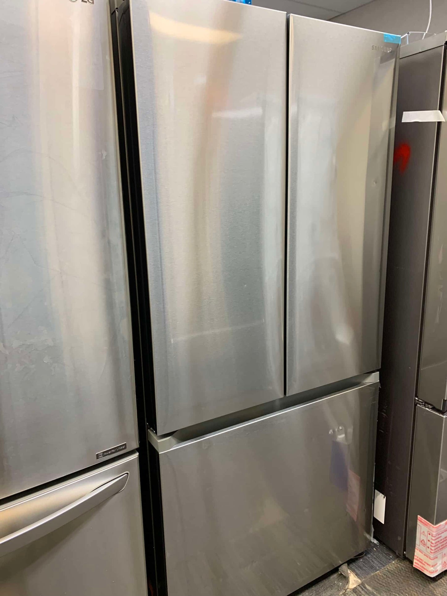 ★ Samsung Open Box 17.5 cu. ft. 3-Door French Door Smart Refrigerator in Stainless Steel, Counter Depth RF3381
