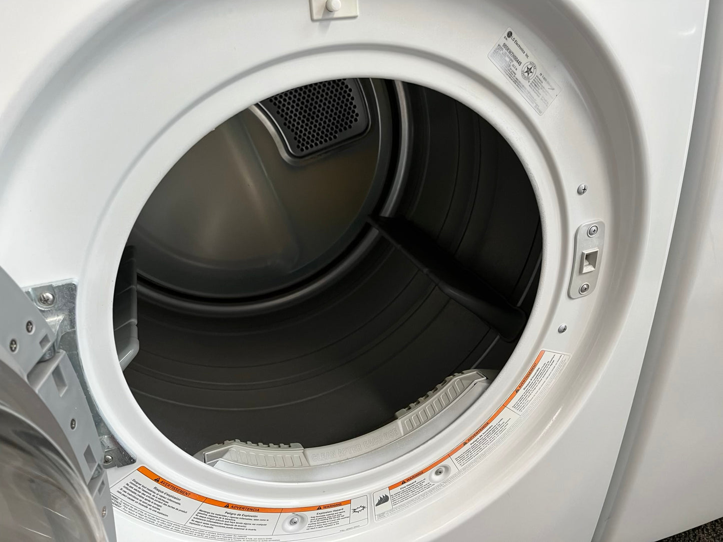 ^ ITEM #ED93H LG gas dryer Side x Side 27”