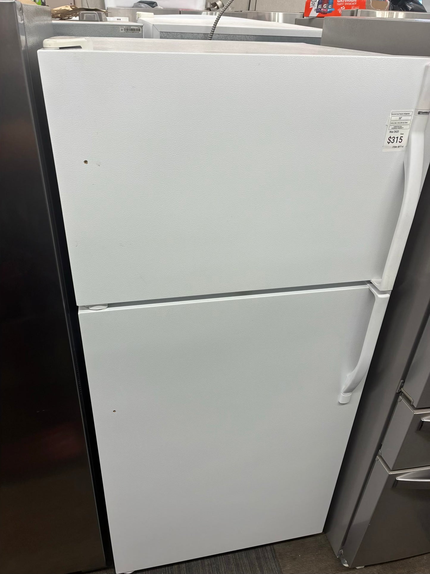 Kenmore Top Freezer Refrigerator 30” white