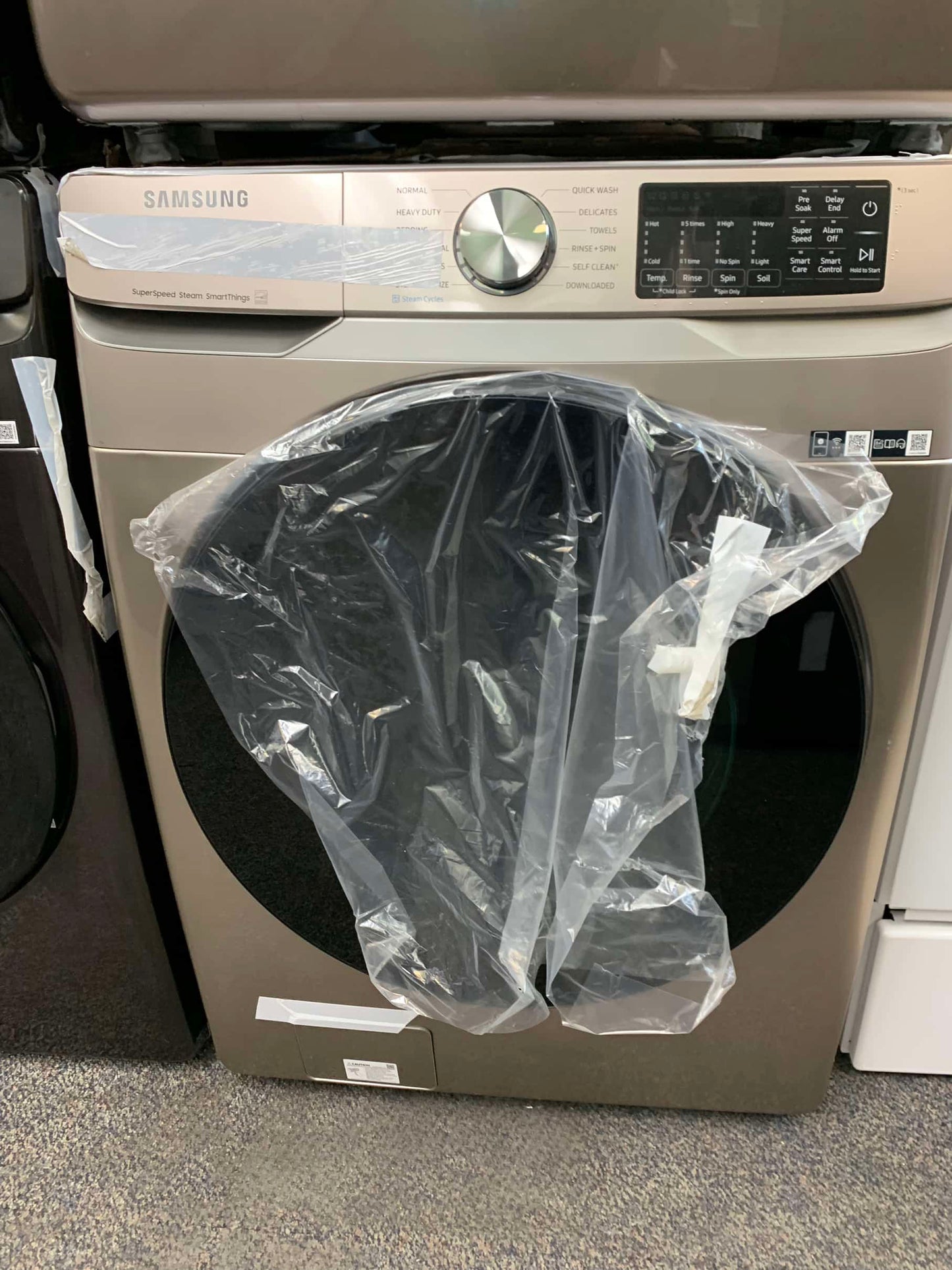 ★ Samsung open box 4.5-cu ft High Efficiency Stackable Steam Cycle Smart Front-Load Washer and gentle used Electric Dryer with 7.5 Cu. Ft. Capacity, Smart Care, 10 Dryer Programs, Sensor Dry, Steam Sanitize+, Wrinkle Prevent WD461