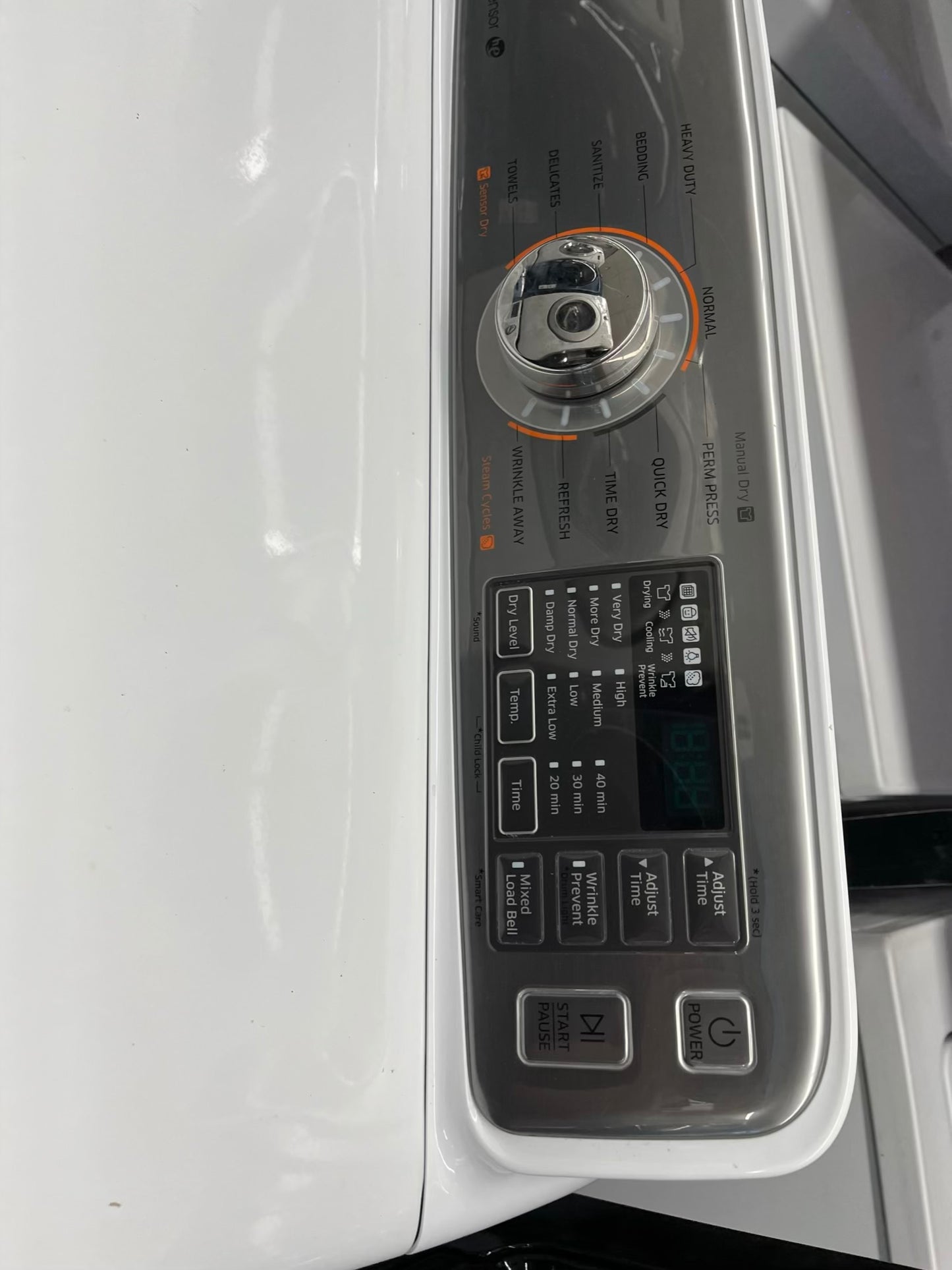 ^ ITEM #GD94S Samsung gas dryer Side x Side 27”