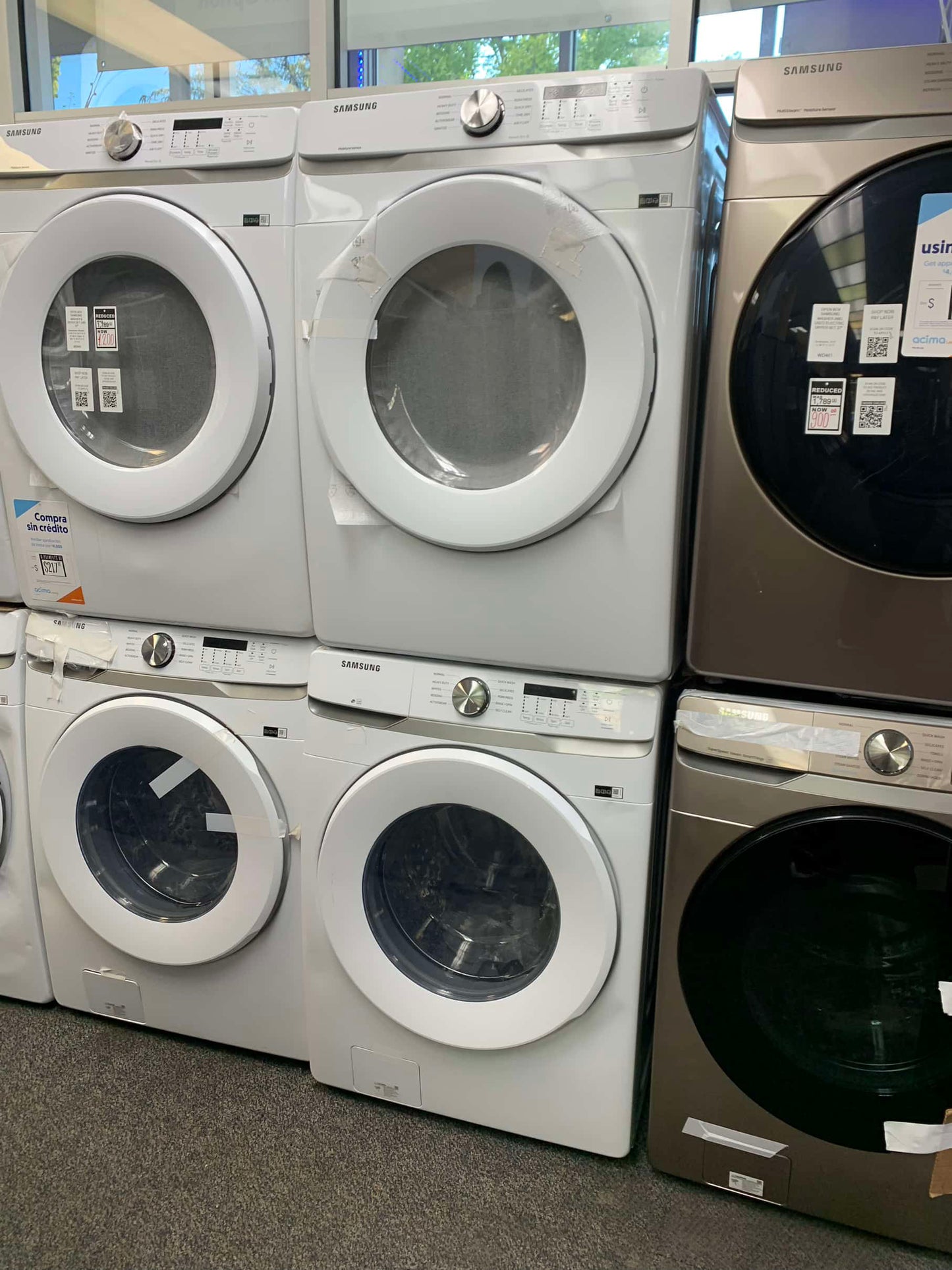 🔥 HOT DEAL
★ Samsung GAS SET Open Box 4.5 cu. ft. High-Efficiency Front Load Washer with Self-Clean+ in White & 7.5 cu. ft. Stackable Vented GAS Dryer with Sensor Dry in White 27 in WD991