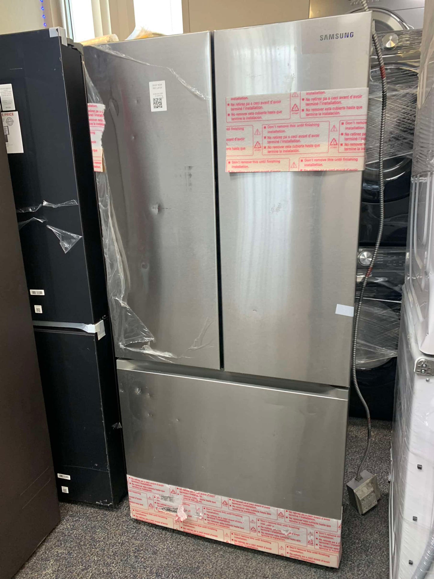 ★ Samsung Open Box 33 in. W 24.5 cu. ft. 3-Door French Door Smart Refrigerator in Stainless Steel with Dual Icemaker RF045 - ST2