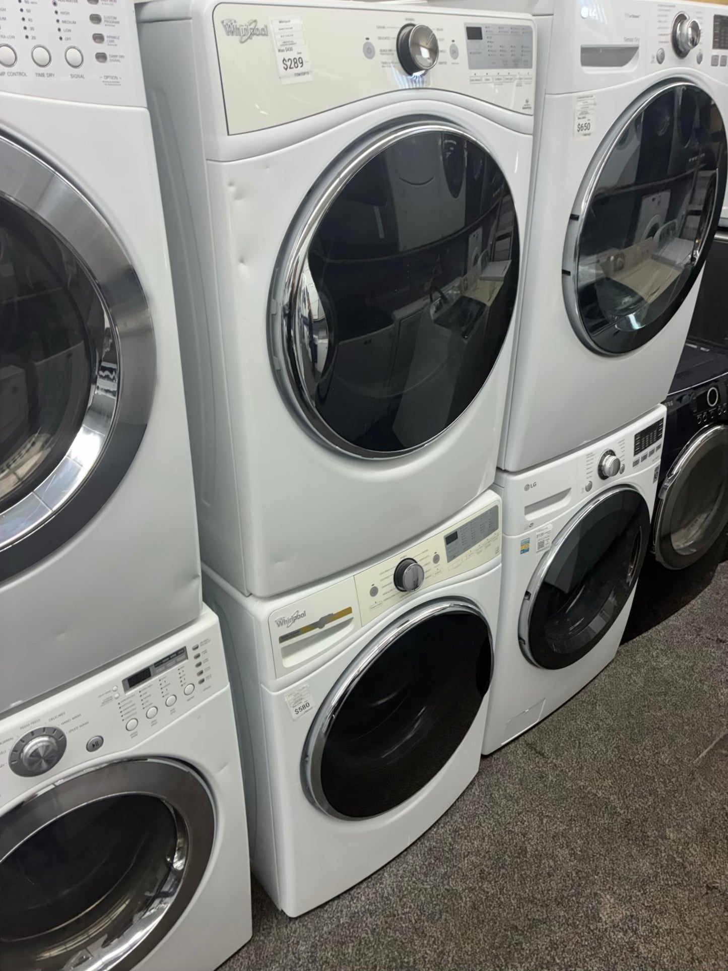 WHIRLPOOL WASHER N DRYER FRONT LOAD ELECTRIC 27” WHITE