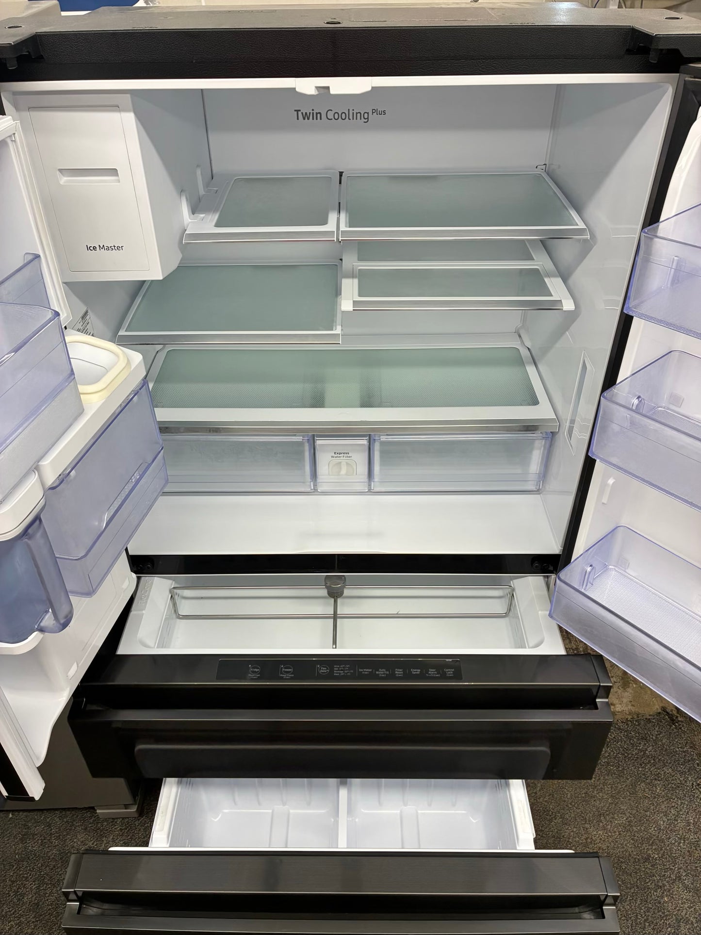 Samsung French 4 door refrigerator slate stainless steel 36” counter depth