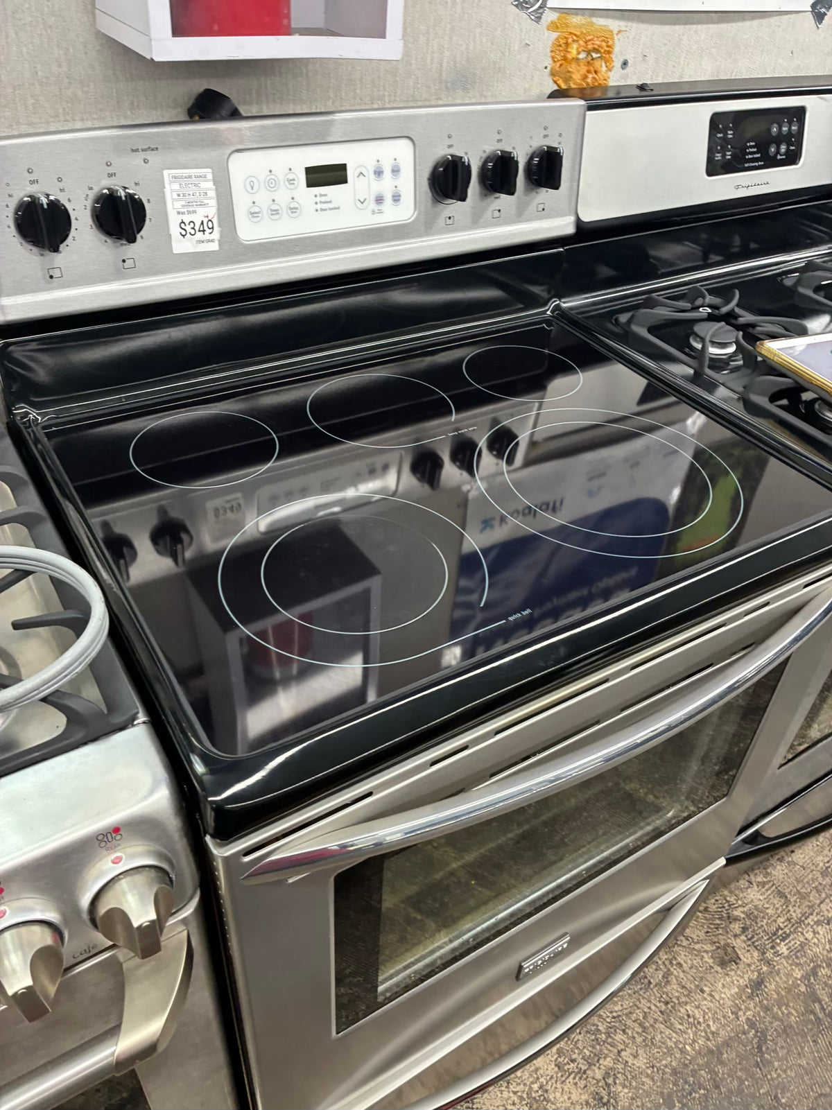 Frigidaire electric range stainless steel 30”