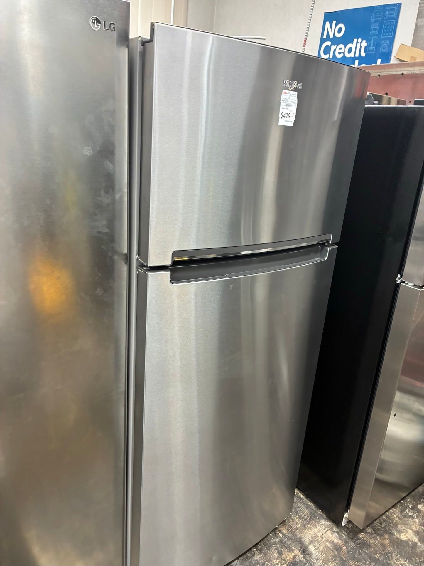 Whirlpool top freezer refrigerator stainless steel 28”