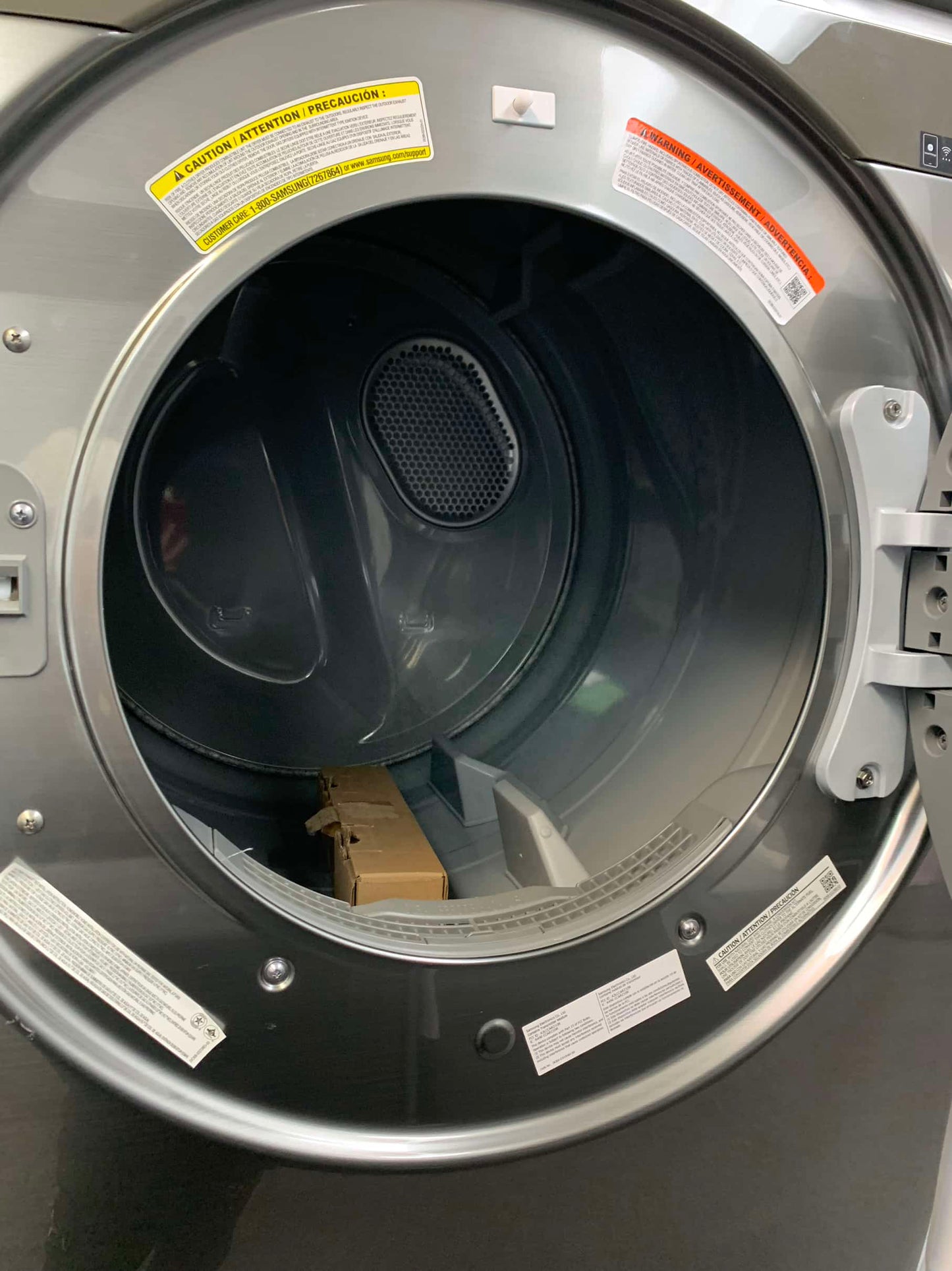 ★ Samsung Open Box 4.5 cu. ft. Smart High-Efficiency Front Load Washer with Super Speed & 7.5 cu. ft. Smart Stackable Vented GAS Dryer with Steam Sanitize+ in champagne 27 in WD739