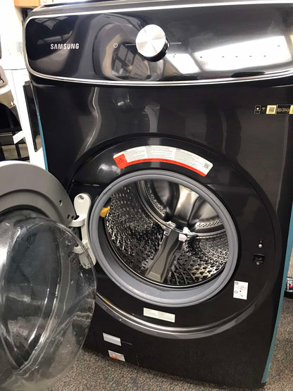 🔥HOT DEAL  ★ Samsung Open Box 6 cu. ft. Smart High-Efficiency Front Load Washer with Super Speed in Brushed Black W4488