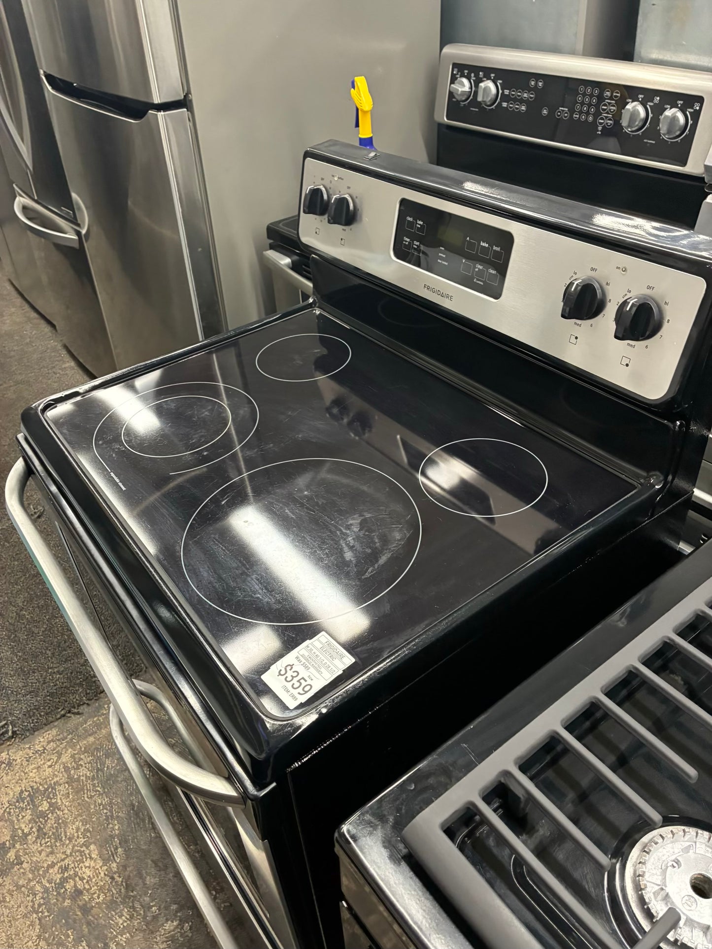 Frigidaire electric range stainless steel 30”