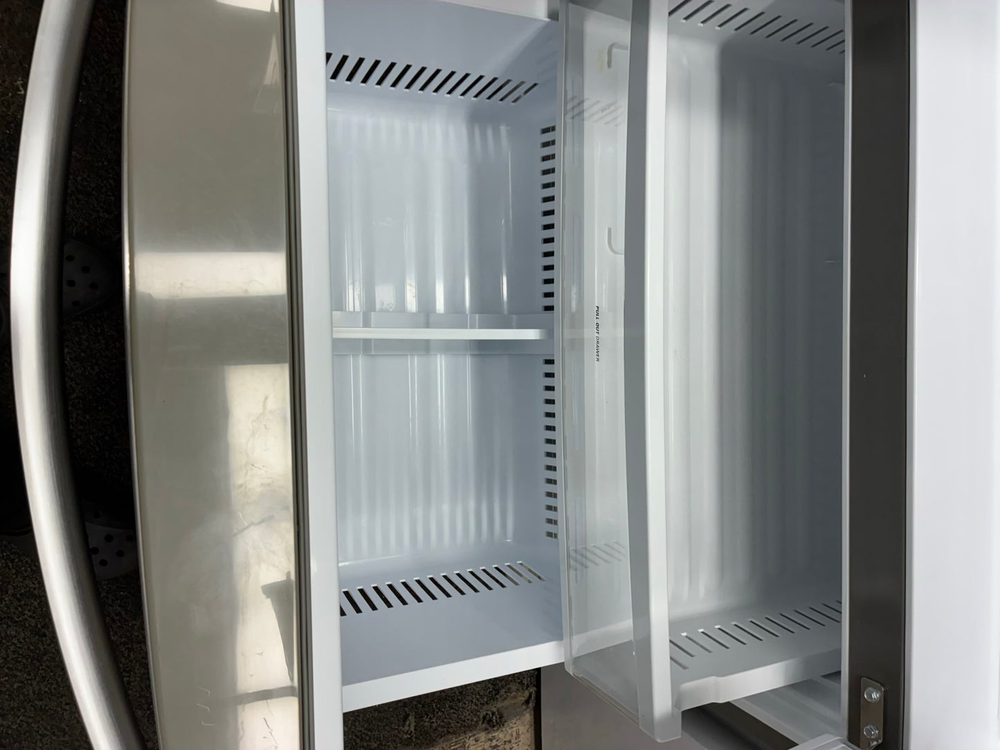 LG French door refrigerator slate stainless steel 36”