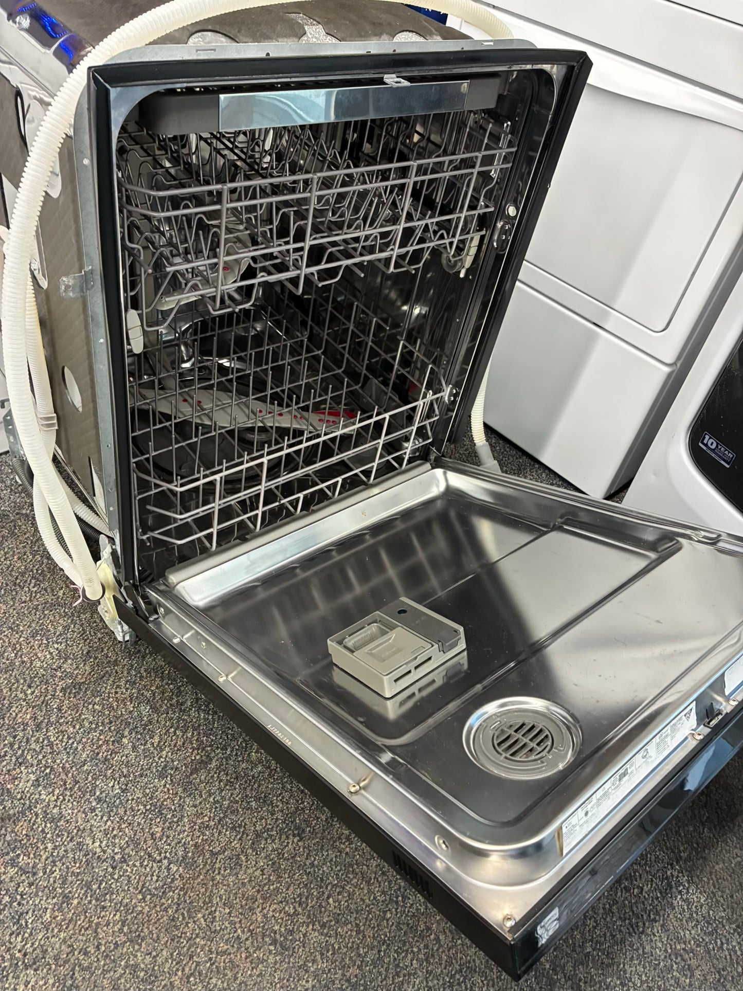 Kenmore Dishwasher 24”black