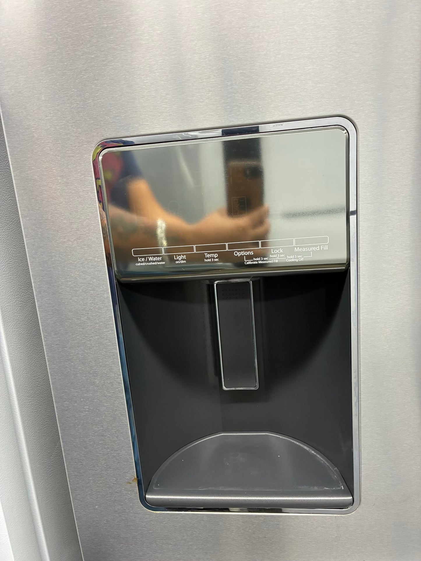 Whirlpool french door refrigerator stainless steel with ice maker 36”