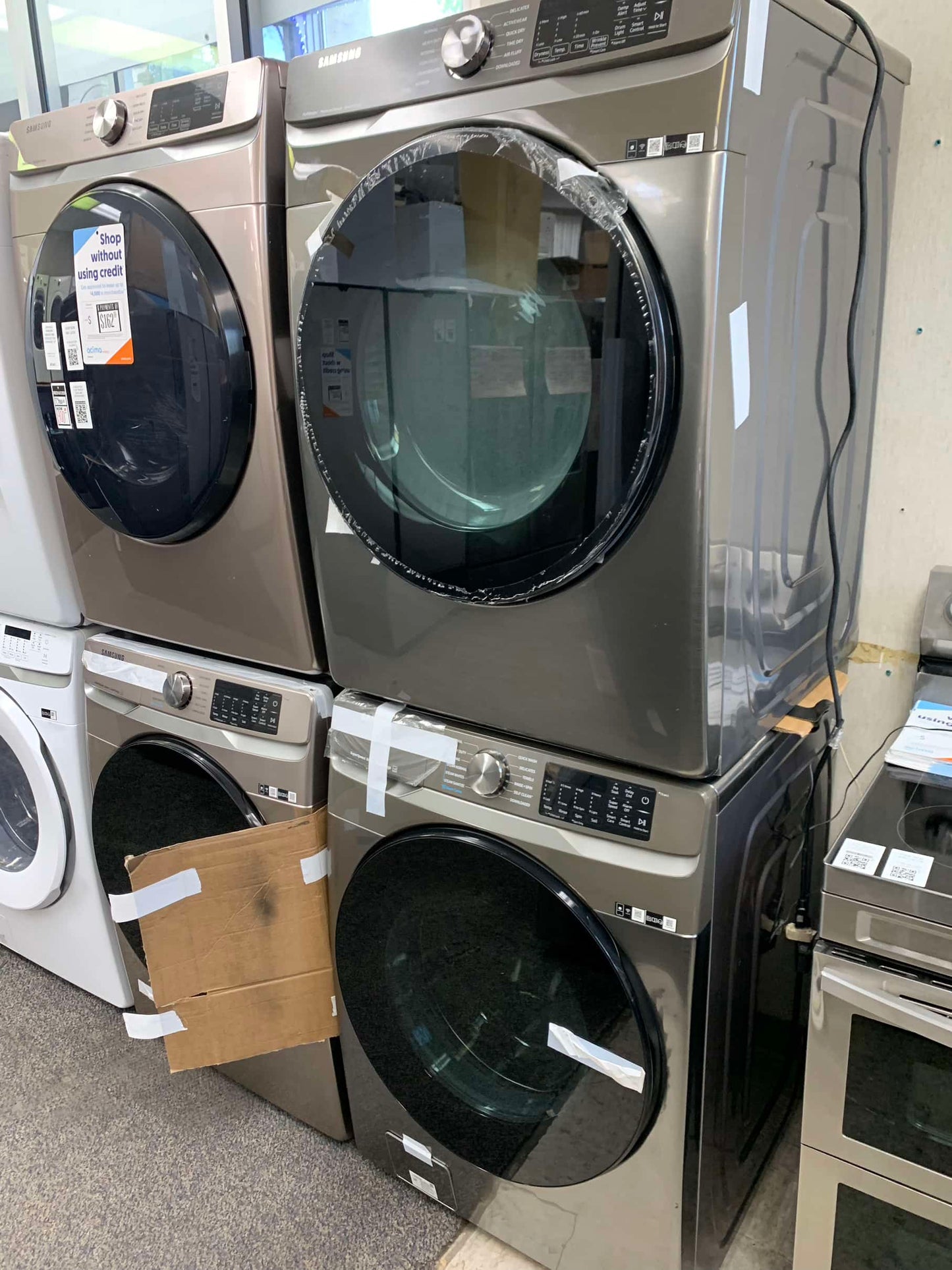 ★ Samsung Open Box 4.5 cu. ft. Smart High-Efficiency Front Load Washer with Super Speed & 7.5 cu. ft. Smart Stackable Vented GAS Dryer with Steam Sanitize+ in champagne 27 in WD739
