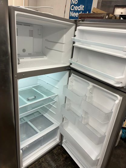 Whirlpool top freezer refrigerator stainless steel 28”