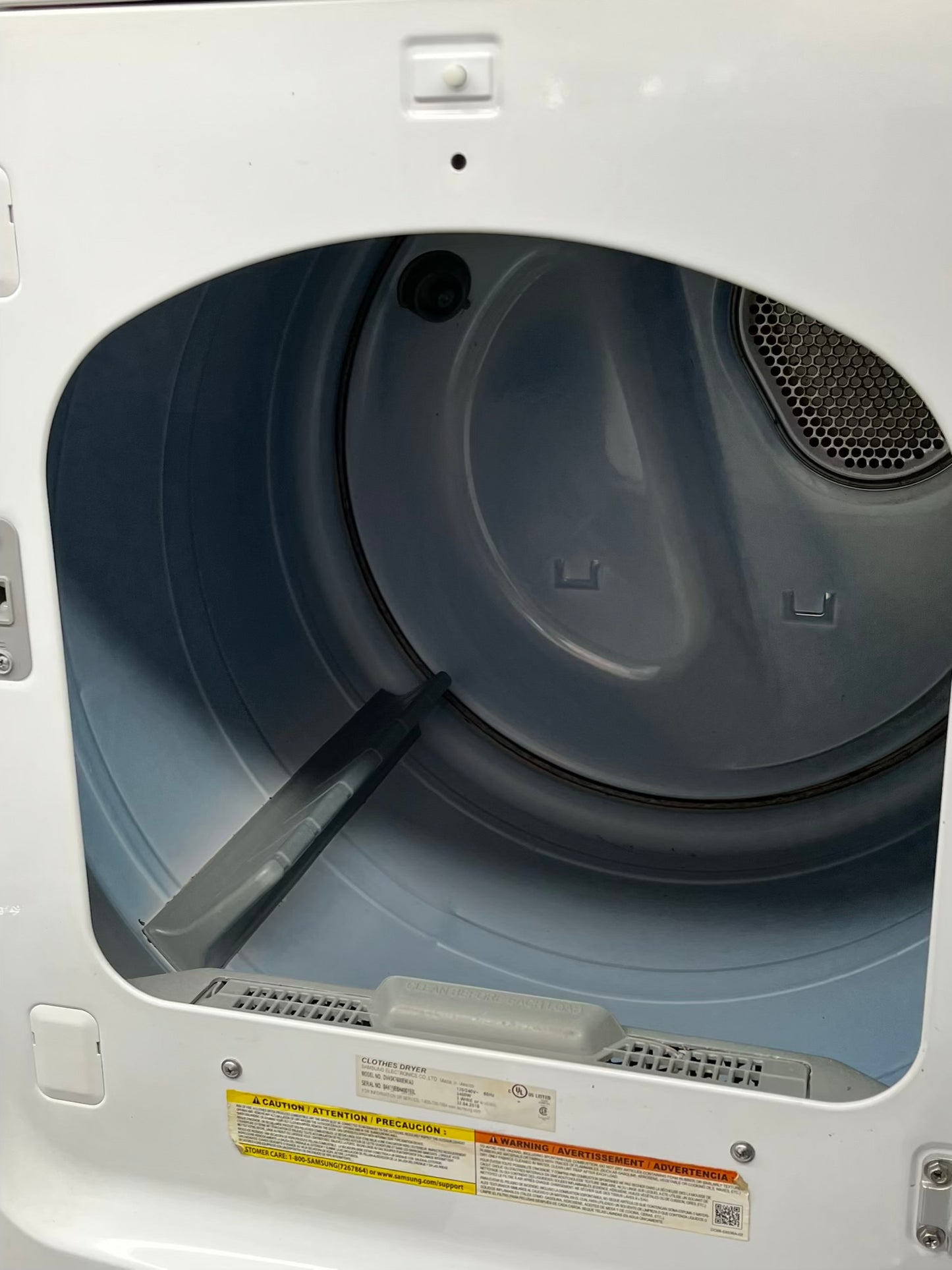 ^ ITEM: #ED74A Samsung electric dryer 27” large capacity