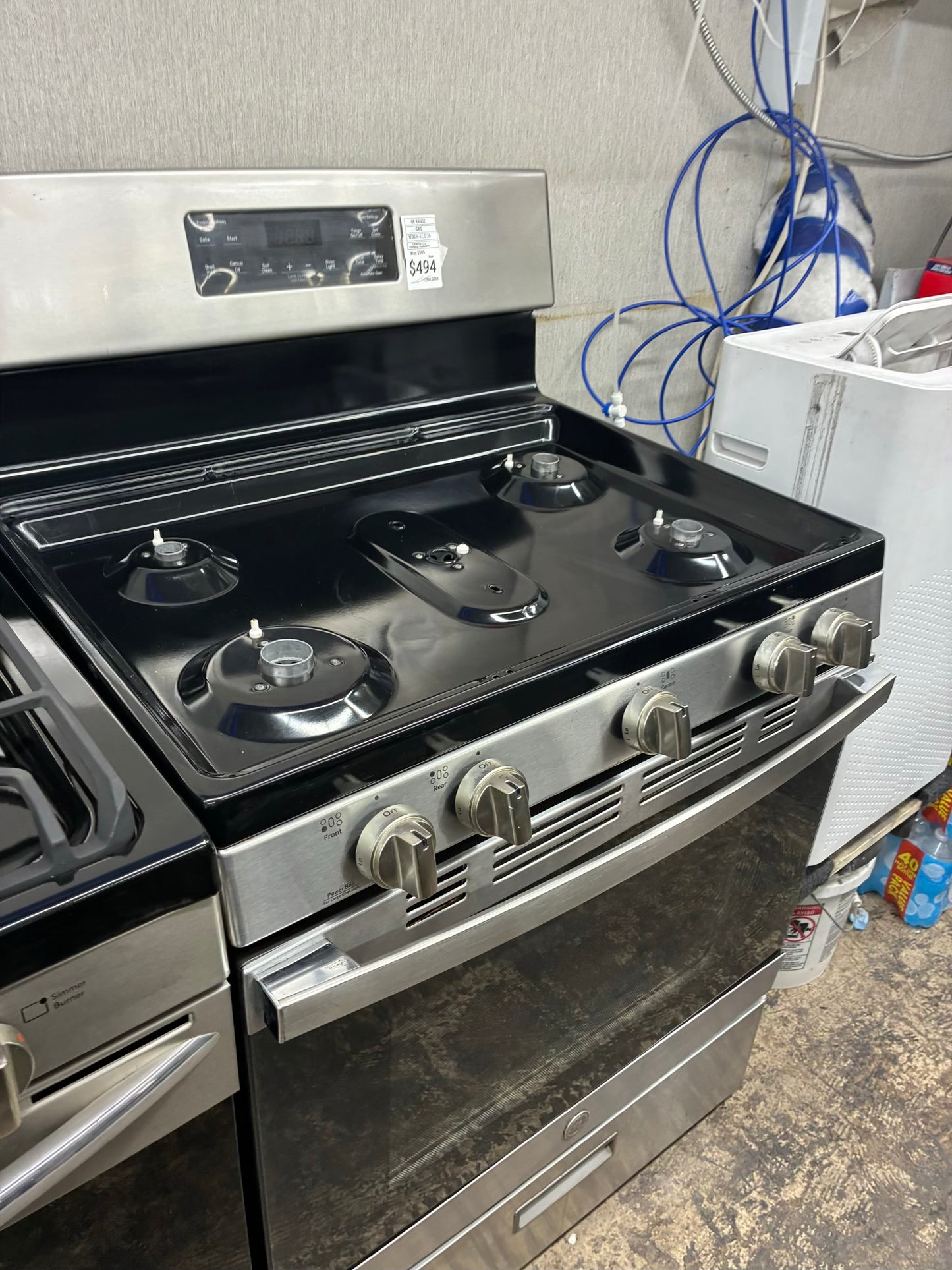 GEGas Range Stainless Steel 5 Burners 30”