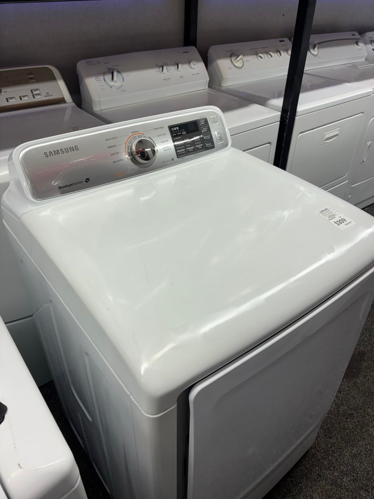 Samsung electric dryer 27” large capacity white