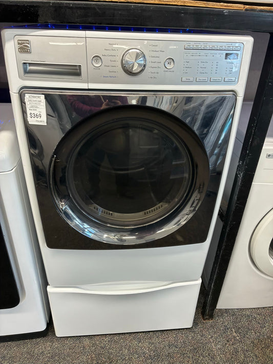 Kenmore gas dryer 27” large capacity white with pedestal