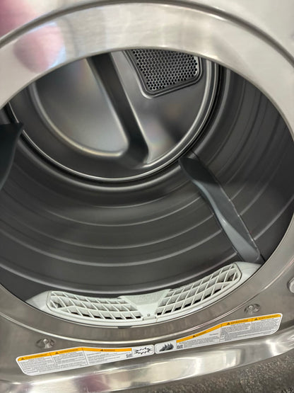 LG electric dryer 29” large capacity