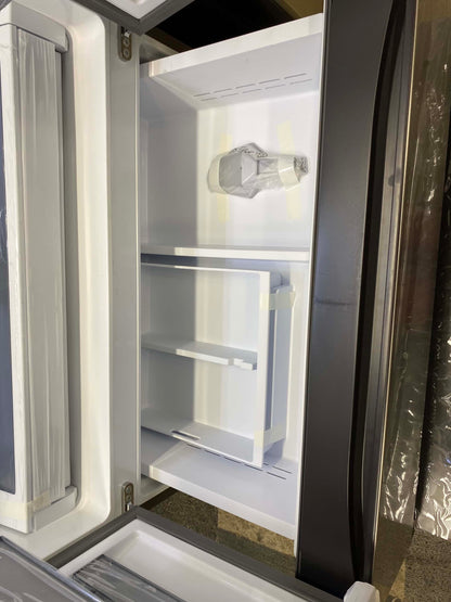 ITEM: RF833 Samsung 31 cu. ft. Mega Capacity 4-Door French Door Refrigerator with Dual Auto Ice Maker in Stainless Steel 36”