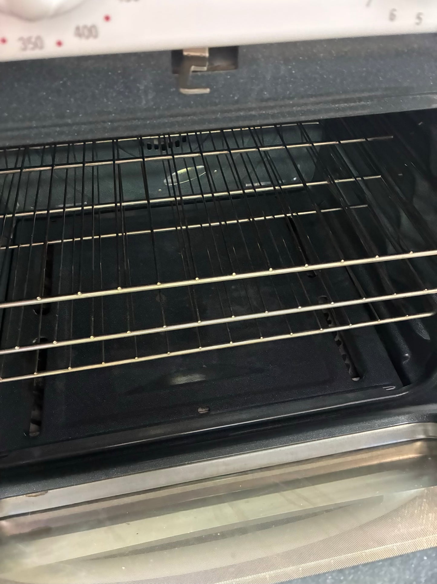 GE gas range 5 burner white  30”