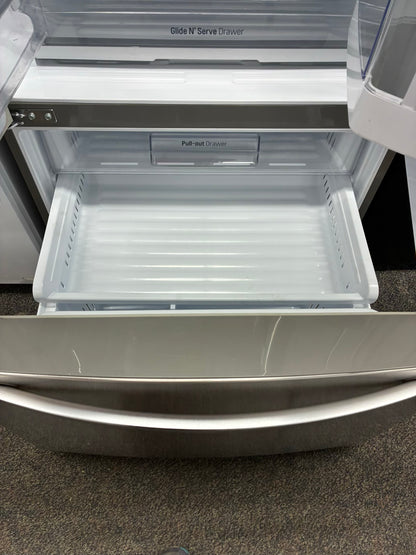 LG French door refrigerator stainless steel 36” ice maker water dispenser show case