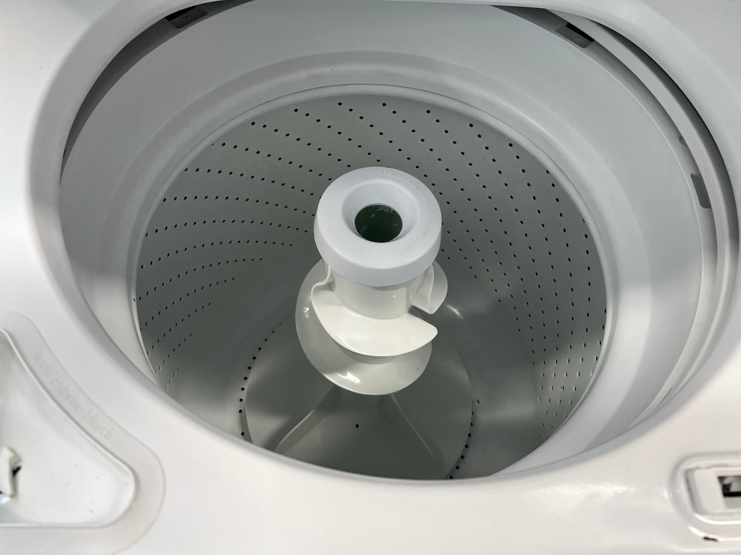 - Item: #ED83C Whirlpool laundry center  washer and dryer set GAS stackable 27”